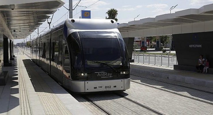 Antalya Büyükşehir’e ait toplu ulaşım araçları Cumhuriyet Bayramı’nda ücretsiz