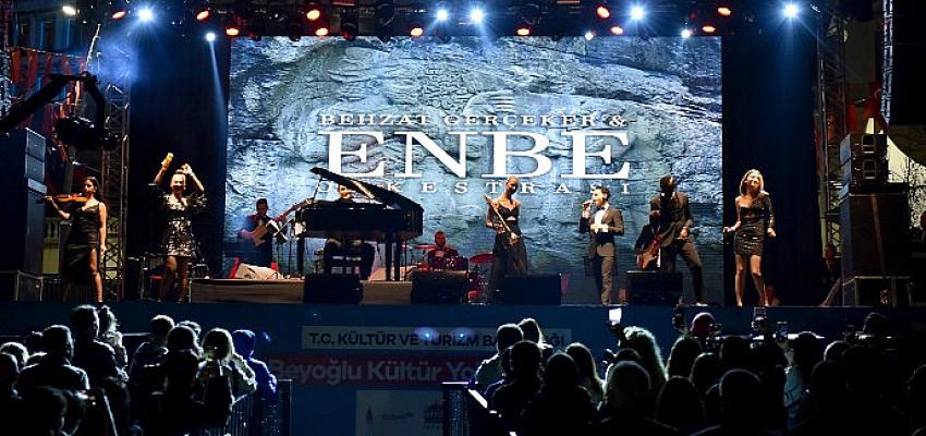 Beyoğlu Kültür Yolu Festivali’nde opera ve modern dans ziyafeti bir arada