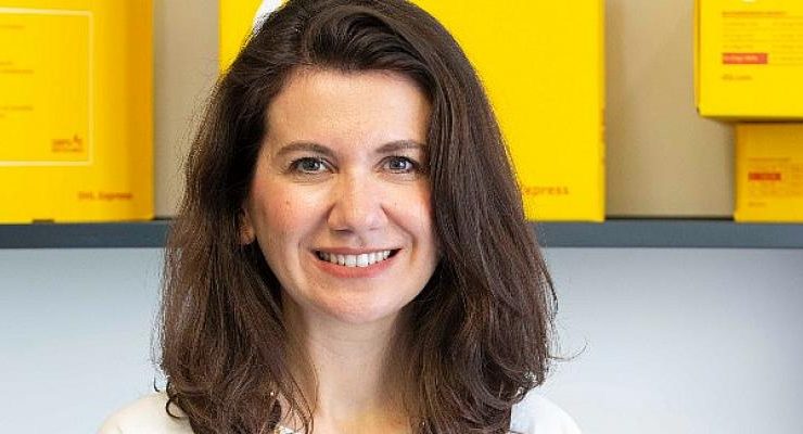 Denizden Şahika Ercümen’in eliyle çıkan atıklar, Seçkin Pirim tasarımı ile ödül heykeline dönüşüyor