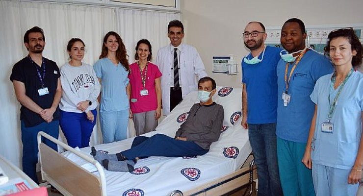 EÜTF Hastanesinde akciğer kanserinde dünyada nadir uygulanan bir teknikle önemli bir operasyona daha imza atıldı
