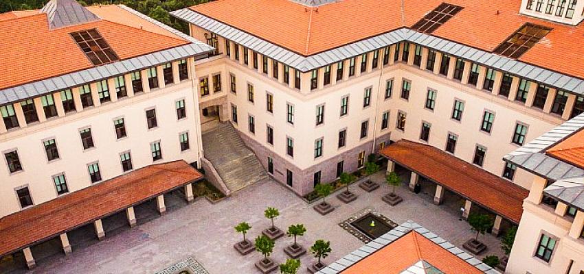 Financial Times’ın  En İyiler Listesinde Koç Üniversitesi İşletme Enstitüsü’nden  Rekor Yükseliş