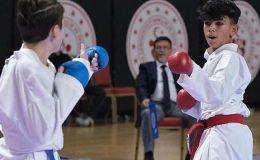İller arası Karate Ligi Kocaeli’de nefes kesti
