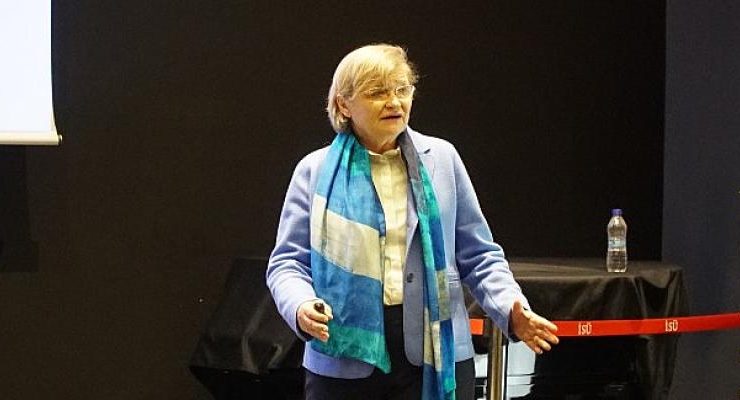 1. Sağlık Okuryazarlığı Sempozyumu  İSÜ Kongre Merkezi’nde gerçekleştirildi