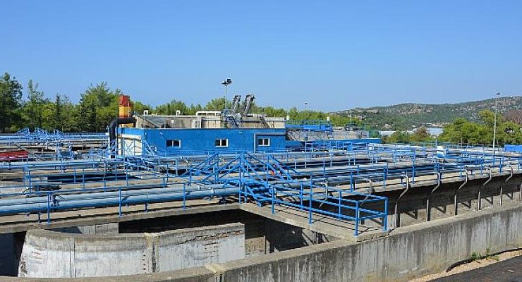 Antalya Büyükşehir Belediyesi denizlerin temiz kalması için çalışıyor