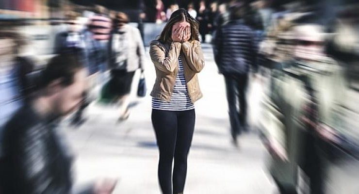 Aşırı Özeleştiri Panik Bozukluğu Tetikliyor