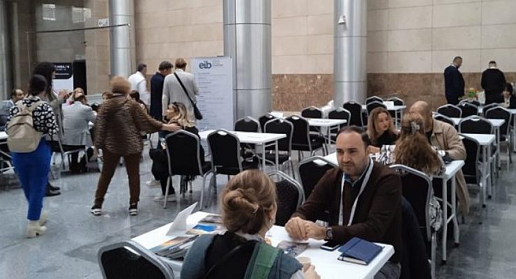 Avrupa ülkeleri gelinlik ve damatlık için Türkiye’ye geldi