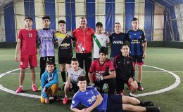 Başkan Sezer Gençlerin Maç Davetini Geri Çevirmedi