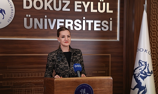 DEÜ'de &apos;Atıksız Körfez, Dönüşen Gelecek' Paneli Yapıldı