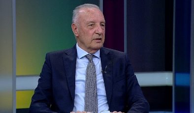 Teknik direktör Rasim Kara D Smart'a konuk oldu