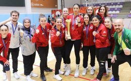 Gölcük'ün İşitme Engelliler Takımları 3. Kez Türkiye Şampiyonu