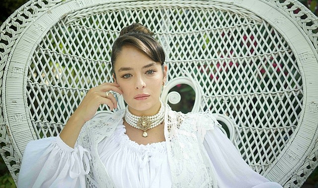 Son Yılların Parlayan Genç Oyuncularından Buse Meral İlk Sinema Filmi &apos;CADI' ile Seyircinin Karşısına Çıkacak