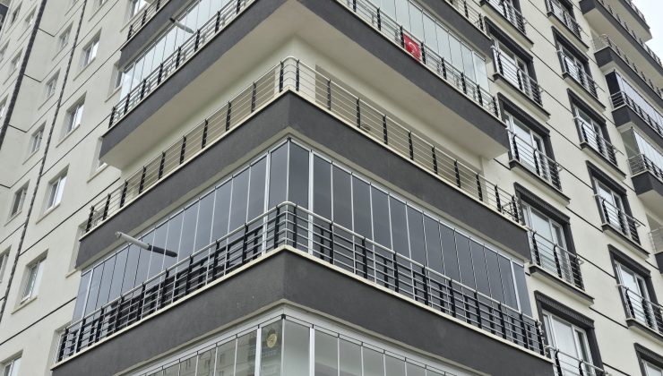 Ankara Cam Balkon Firmaları Arasında Neden Yağız Cam Balkon?